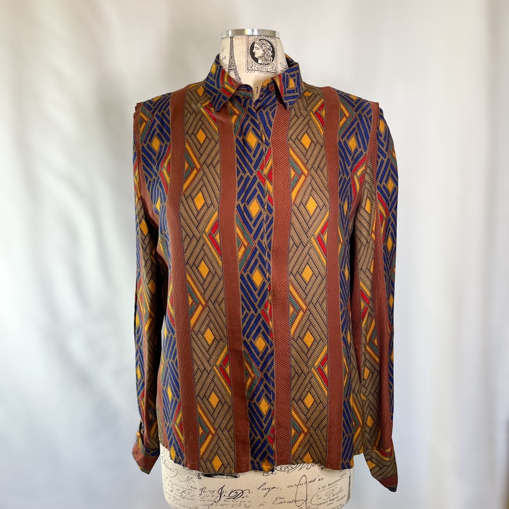Vintage 100% Silk Tiled Elegant Women’s Button Down Blouse